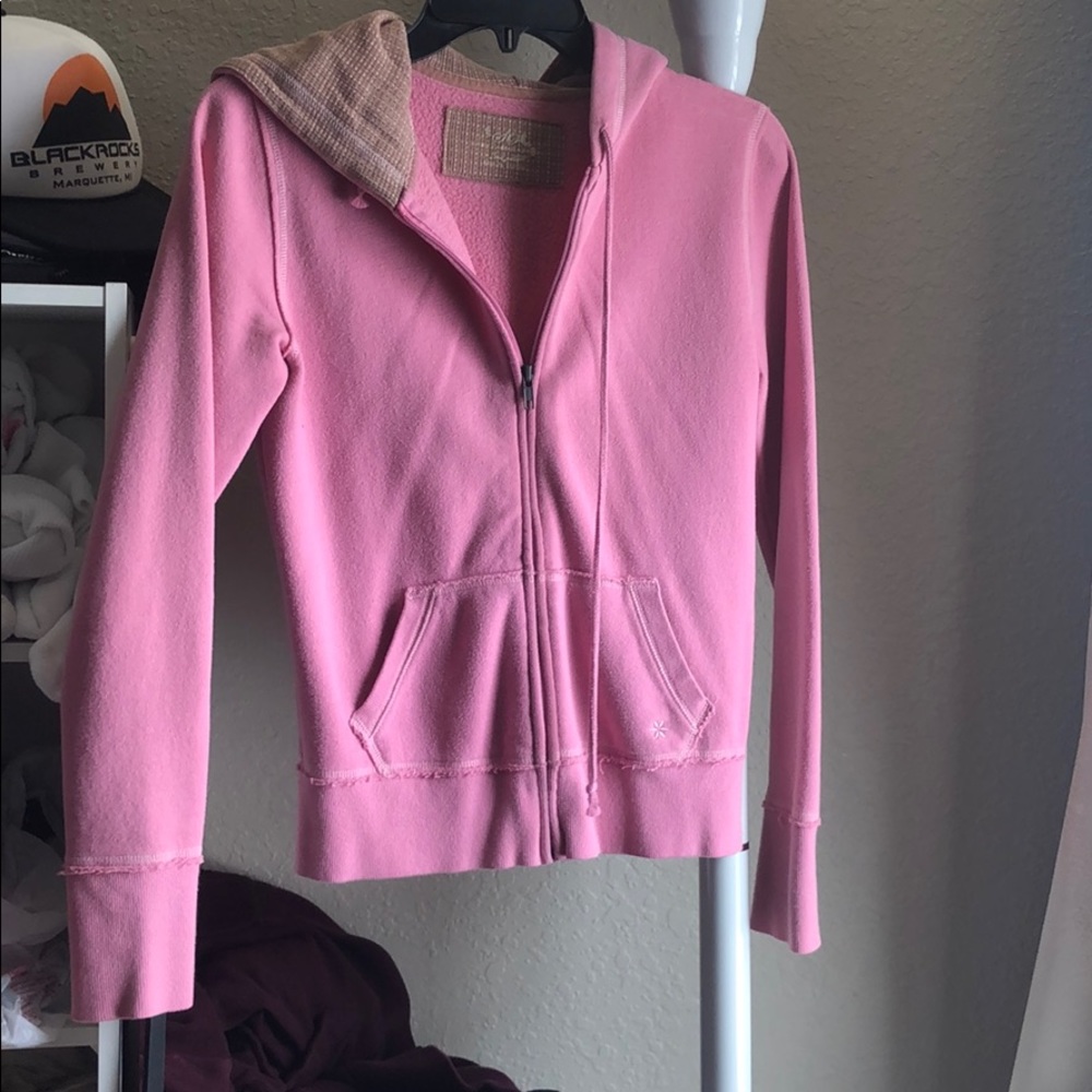 Comfy zip up sweatshirt!